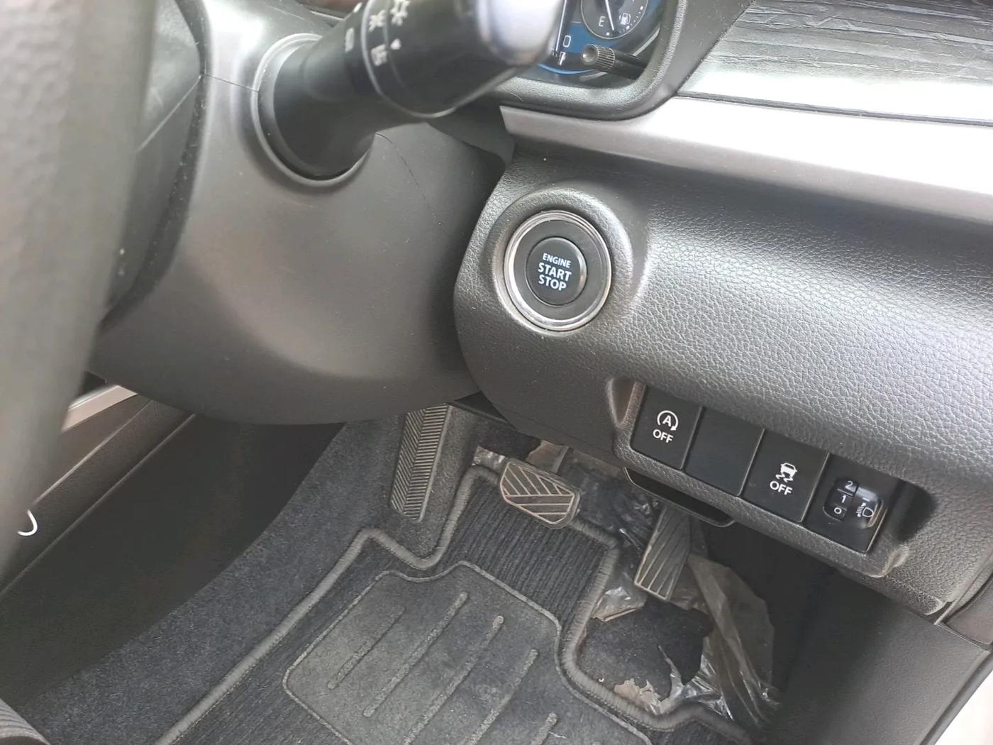 2022 Maruti XL6 ZETA AT, Petrol, Automatic, 54,708 km, interior