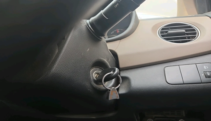 2016 Hyundai Grand i10 MAGNA AT 1.2 KAPPA VTVT, Petrol, Automatic, 61,722 km, interior