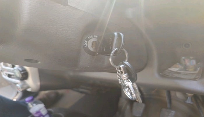 2012 Hyundai Santro Xing GLS, Petrol, Manual, 1,00,915 km, interior