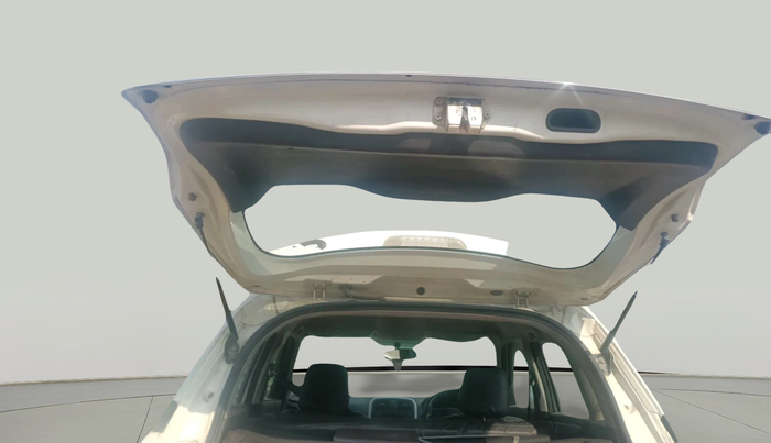 2021 Maruti Vitara Brezza LXI, Petrol, Manual, 1,08,495 km, exterior