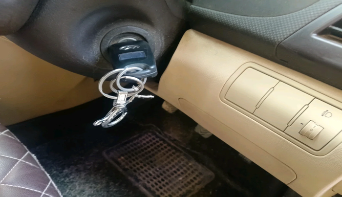 2012 Hyundai Verna FLUIDIC 1.4 VTVT, Petrol, Manual, 79,962 km, interior