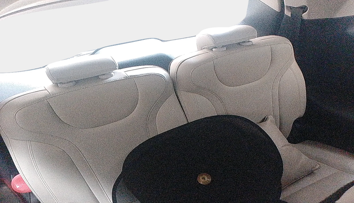 2023 Mahindra XUV700 AX7 Luxury Pack Diesel MT 7 STR, Diesel, Manual, 44,730 km, interior