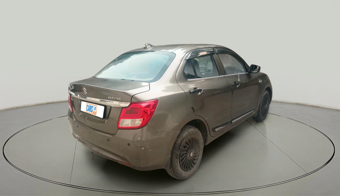 2017 Maruti Dzire LXI, Petrol, Manual, 1,00,854 km, exterior