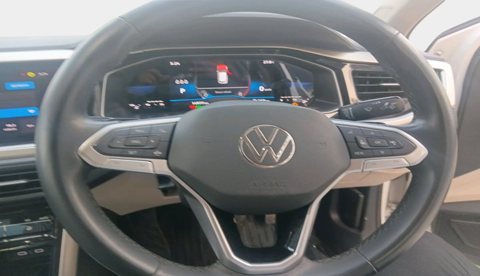 2023 Volkswagen VIRTUS TOPLINE TSI 1.0 AT, Petrol, Automatic, 15,688 km, interior