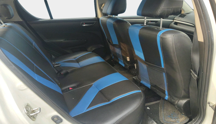 2014 Maruti Swift VXI, Petrol, Manual, 1,15,675 km, interior