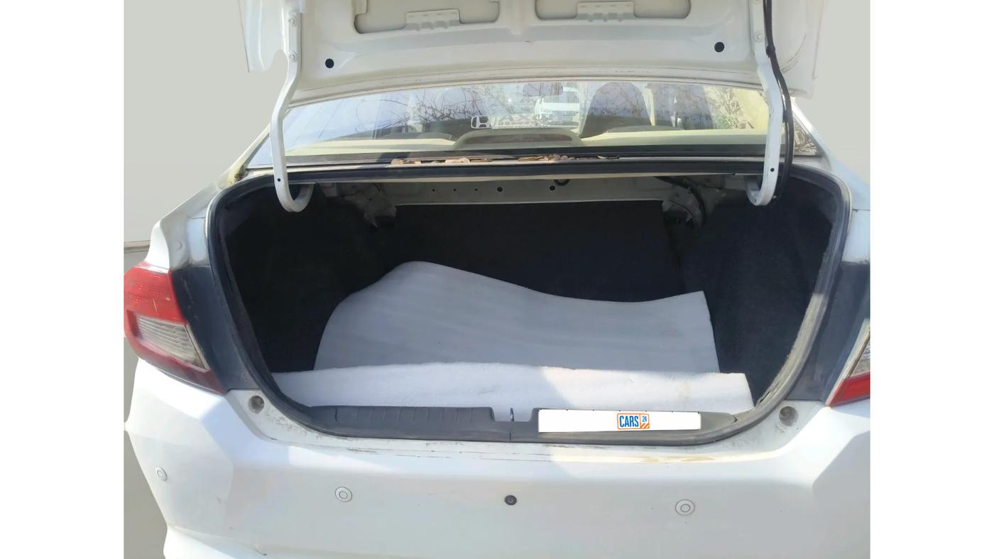 2018 Honda Amaze 1.5L I-DTEC E, Diesel, Manual, 1,34,406 km, exterior