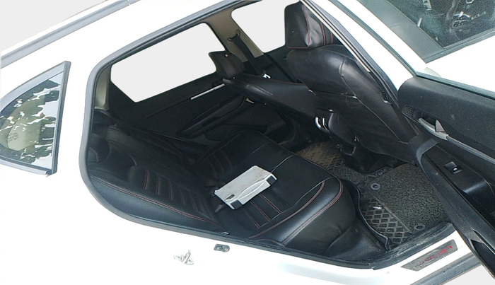 2021 KIA SONET HTK PLUS 1.2, Petrol, Manual, 1,12,119 km, interior