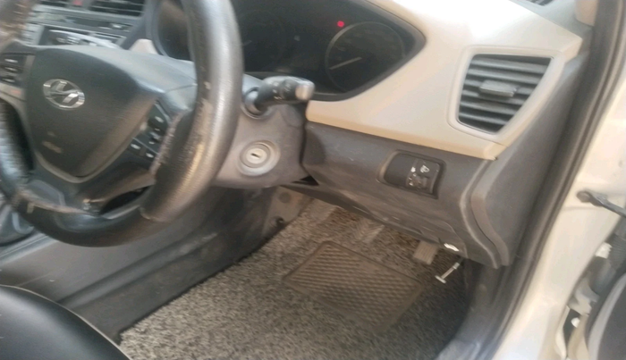 2016 Hyundai Elite i20 MAGNA 1.2, Petrol, Manual, 83,583 km, interior