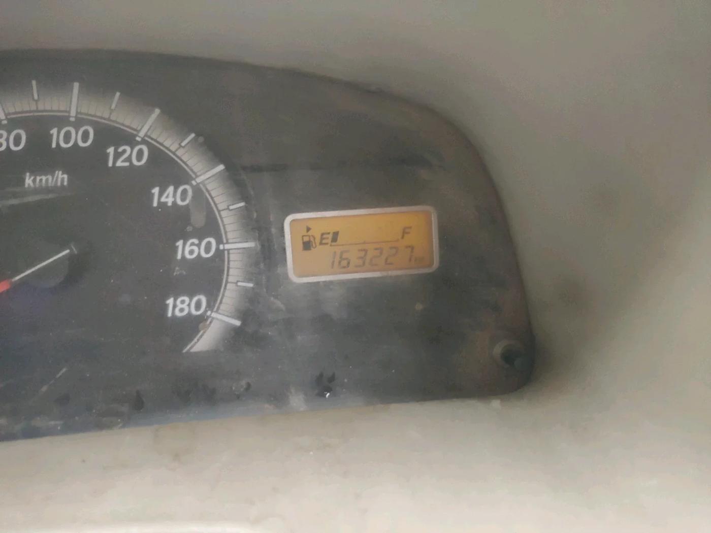 2018 Maruti Eeco 7 STR, CNG, Manual, 1,63,227 km, interior