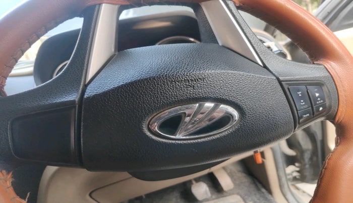 2017 Mahindra TUV300 T8 AMT, Diesel, Automatic, 86,818 km, interior