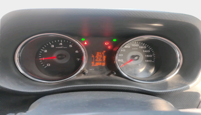 2017 Mahindra TUV300 T8 AMT, Diesel, Automatic, 86,818 km, interior