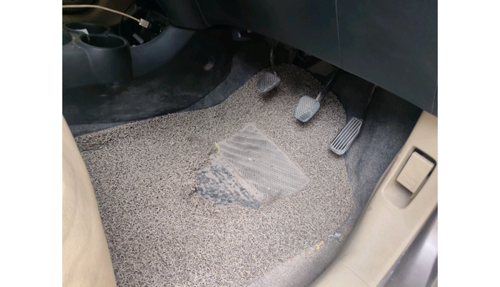 2013 Honda Brio S MT, Petrol, Manual, 1,13,472 km, interior