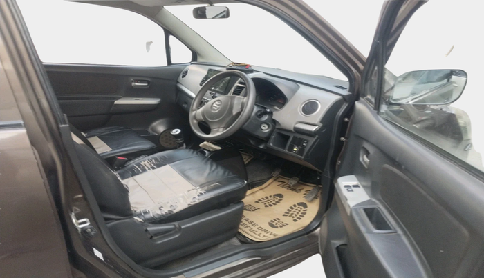 2011 Maruti Wagon R 1.0 LXI CNG, Petrol, Manual, 70,452 km, interior