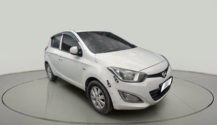 2013 Hyundai i20 SPORTZ 1.2, Petrol, Manual, 1,02,079 km, exterior