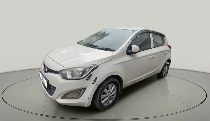 2013 Hyundai i20 SPORTZ 1.2, Petrol, Manual, 1,02,079 km, exterior