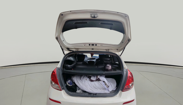 2013 Hyundai i20 SPORTZ 1.2, Petrol, Manual, 1,02,079 km, exterior