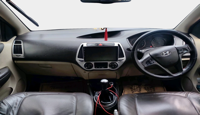 2013 Hyundai i20 SPORTZ 1.2, Petrol, Manual, 1,02,079 km, interior