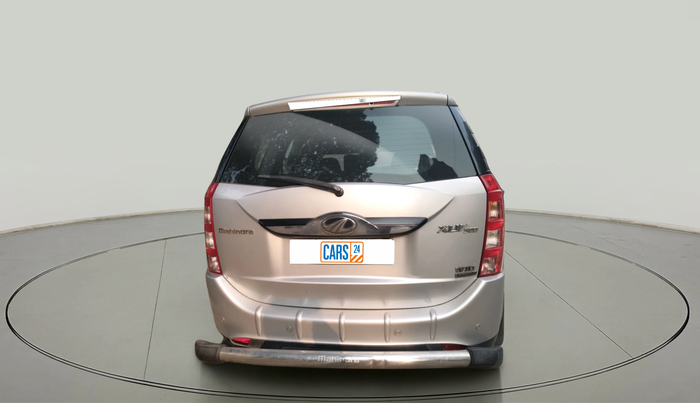 2017 Mahindra XUV500 W10 AT 1.99, Diesel, Automatic, 66,500 km, exterior