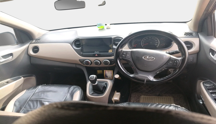 2016 Hyundai Grand i10 SPORTZ 1.2 KAPPA VTVT, Petrol, Manual, 1,16,244 km, interior