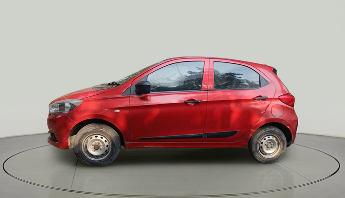 2016 Tata Tiago XE PETROL, Petrol, Manual, 1,28,967 km, exterior