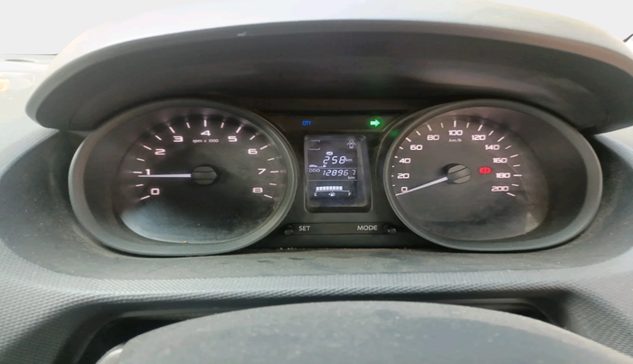 2016 Tata Tiago XE PETROL, Petrol, Manual, 1,28,967 km, interior