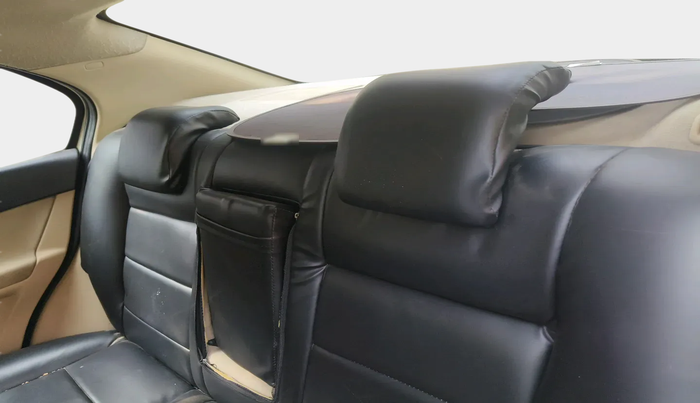 2013 Ford Fiesta TITANIUM PETROL, Petrol, Manual, 93,144 km, exterior