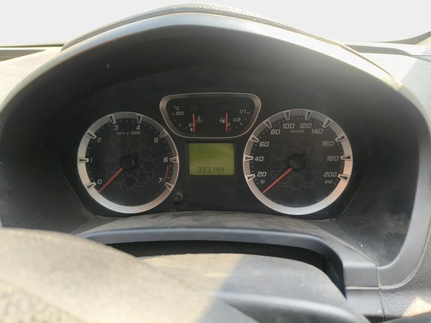 2013 Ford Fiesta TITANIUM PETROL, Petrol, Manual, 93,144 km, interior