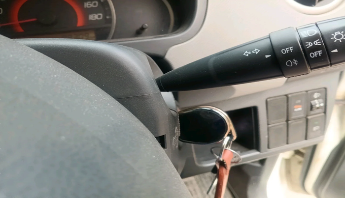 2011 Maruti Wagon R 1.0 VXI, Petrol, Manual, 88,309 km, interior