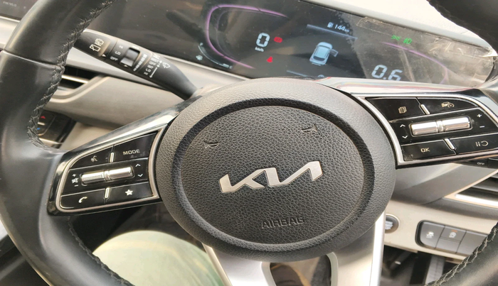 2024 KIA SELTOS  HTX 1.5 PETROL MT, Petrol, Manual, 33,974 km, interior