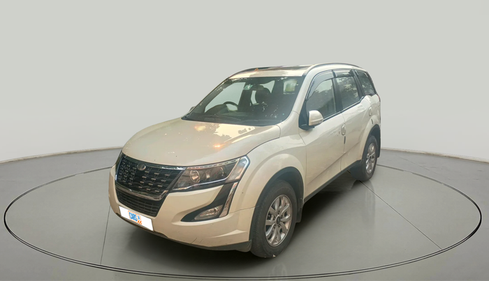 2018 Mahindra XUV500 W9 AT, Diesel, Automatic, 90,194 km, exterior
