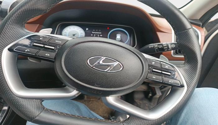 2022 Hyundai ALCAZAR PLATINUM(O) 7STR 2.0 AT, Petrol, Automatic, 89,036 km, interior