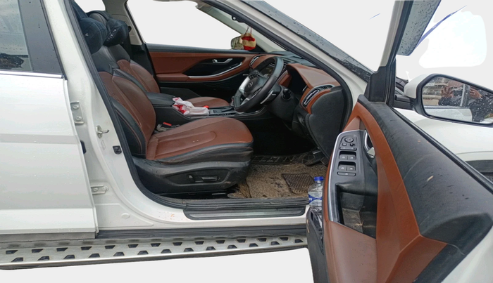 2022 Hyundai ALCAZAR PLATINUM(O) 7STR 2.0 AT, Petrol, Automatic, 89,036 km, interior