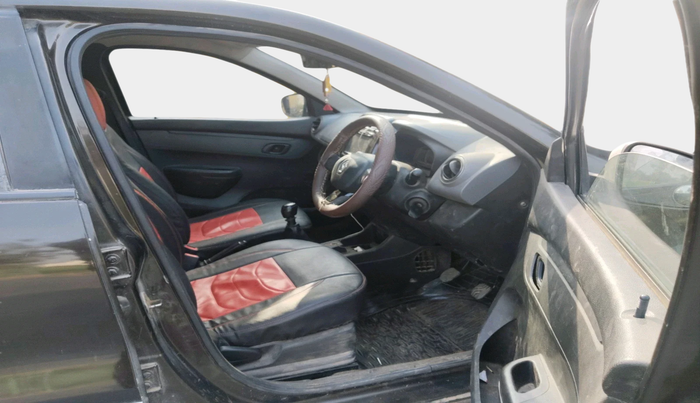 2018 Renault Kwid RXT 0.8, Petrol, Manual, 57,764 km, interior