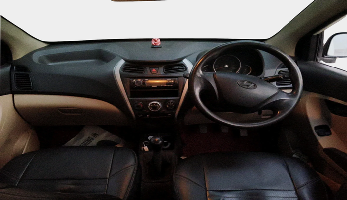 2014 Hyundai Eon ERA + LPG, Petrol, Manual, 1,29,030 km, interior