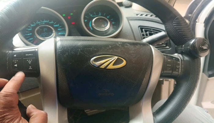 2016 Mahindra XUV500 W10 AT, Diesel, Automatic, 2,05,413 km, interior