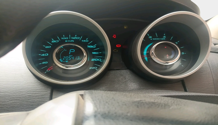 2016 Mahindra XUV500 W10 AT, Diesel, Automatic, 2,05,413 km, interior