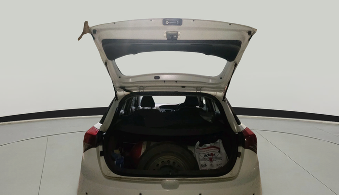 2017 Hyundai Elite i20 SPORTZ 1.2, Petrol, Manual, 1,27,407 km, exterior