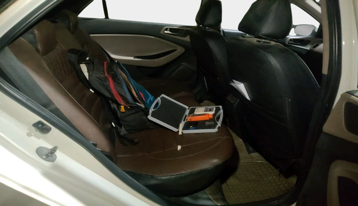 2017 Hyundai Elite i20 SPORTZ 1.2, Petrol, Manual, 1,27,407 km, interior