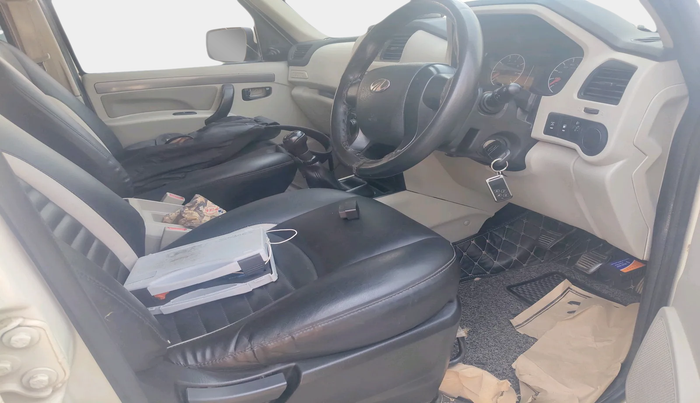 2020 Mahindra Scorpio S5, Diesel, Manual, 44,469 km, interior
