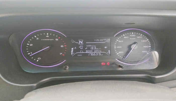 2019 Mahindra MARAZZO M2 8 STR, Diesel, Manual, 1,76,639 km, interior