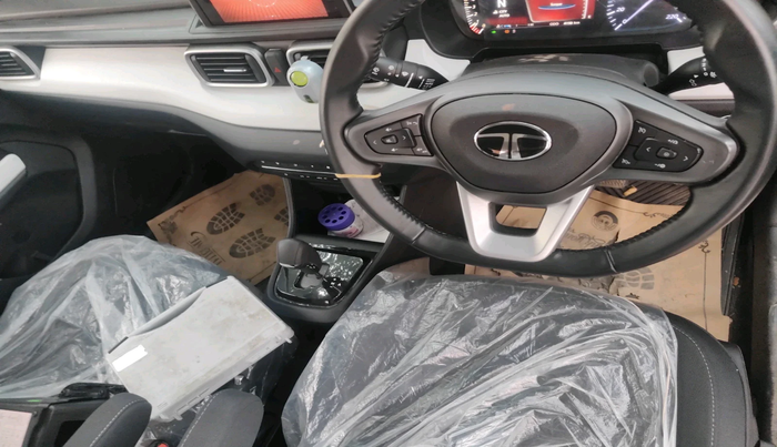 2024 Tata PUNCH CREATIVE  AMT, Petrol, Automatic, 4,190 km, interior