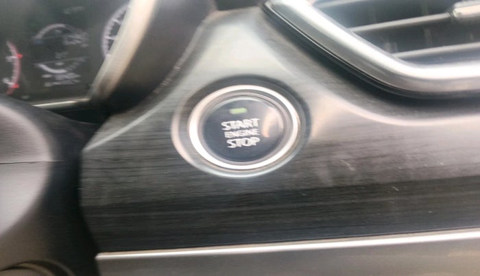 2022 Tata Safari XT PLUS, Diesel, Manual, 55,420 km, interior