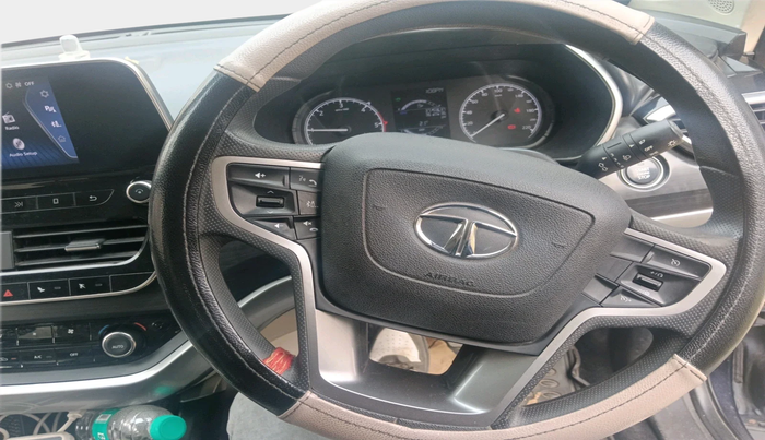 2022 Tata Safari XT PLUS, Diesel, Manual, 55,420 km, interior
