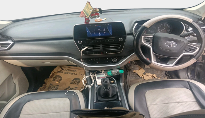 2022 Tata Safari XT PLUS, Diesel, Manual, 55,420 km, interior