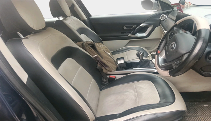 2022 Tata Safari XT PLUS, Diesel, Manual, 55,420 km, interior