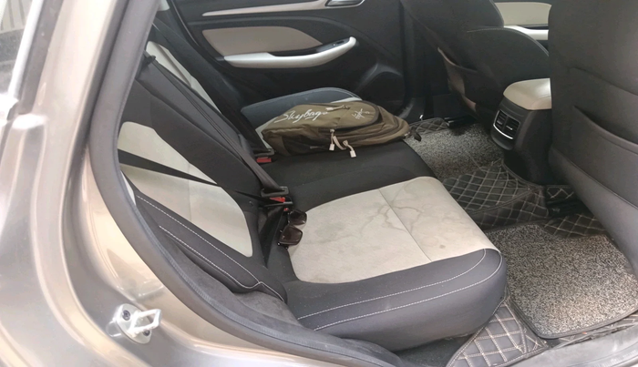 2023 MG ASTOR STYLE 1.5 MT, Petrol, Manual, 16,497 km, interior