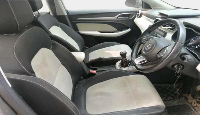 2023 MG ASTOR STYLE 1.5 MT, Petrol, Manual, 16,497 km, interior