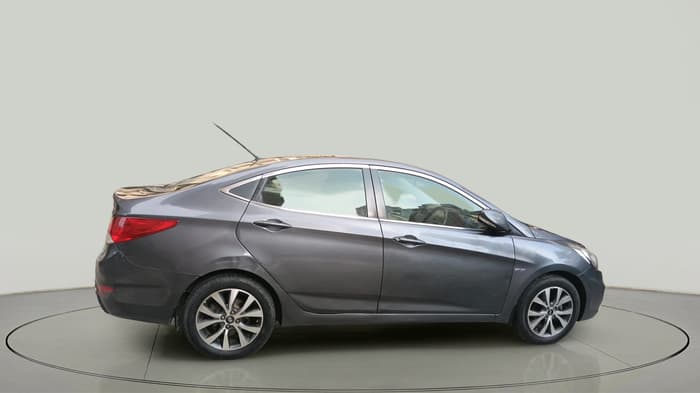 2013 Hyundai Verna FLUIDIC 1.6 VTVT SX, Petrol, Manual, 1,33,199 km, exterior