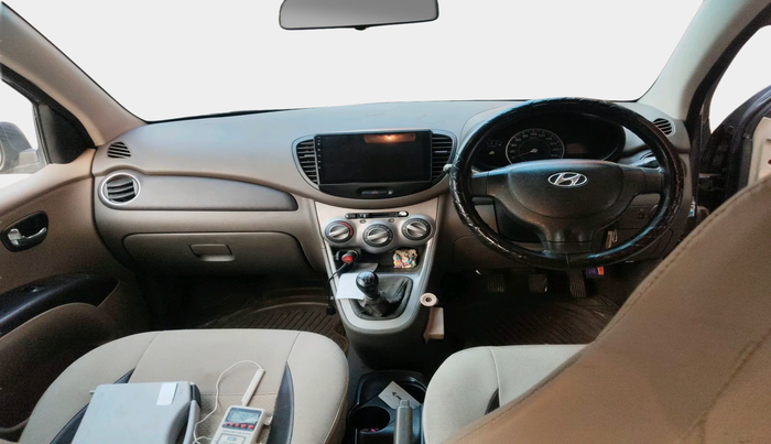 2011 Hyundai i10 MAGNA 1.2, Petrol, Manual, 1,19,093 km, interior