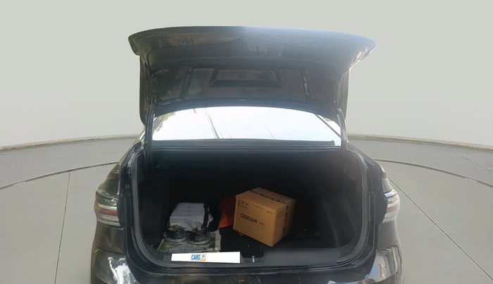 2024 Volkswagen VIRTUS Topline 1.0 TSI MT (Electric Seats), Petrol, Manual, 25,406 km, exterior